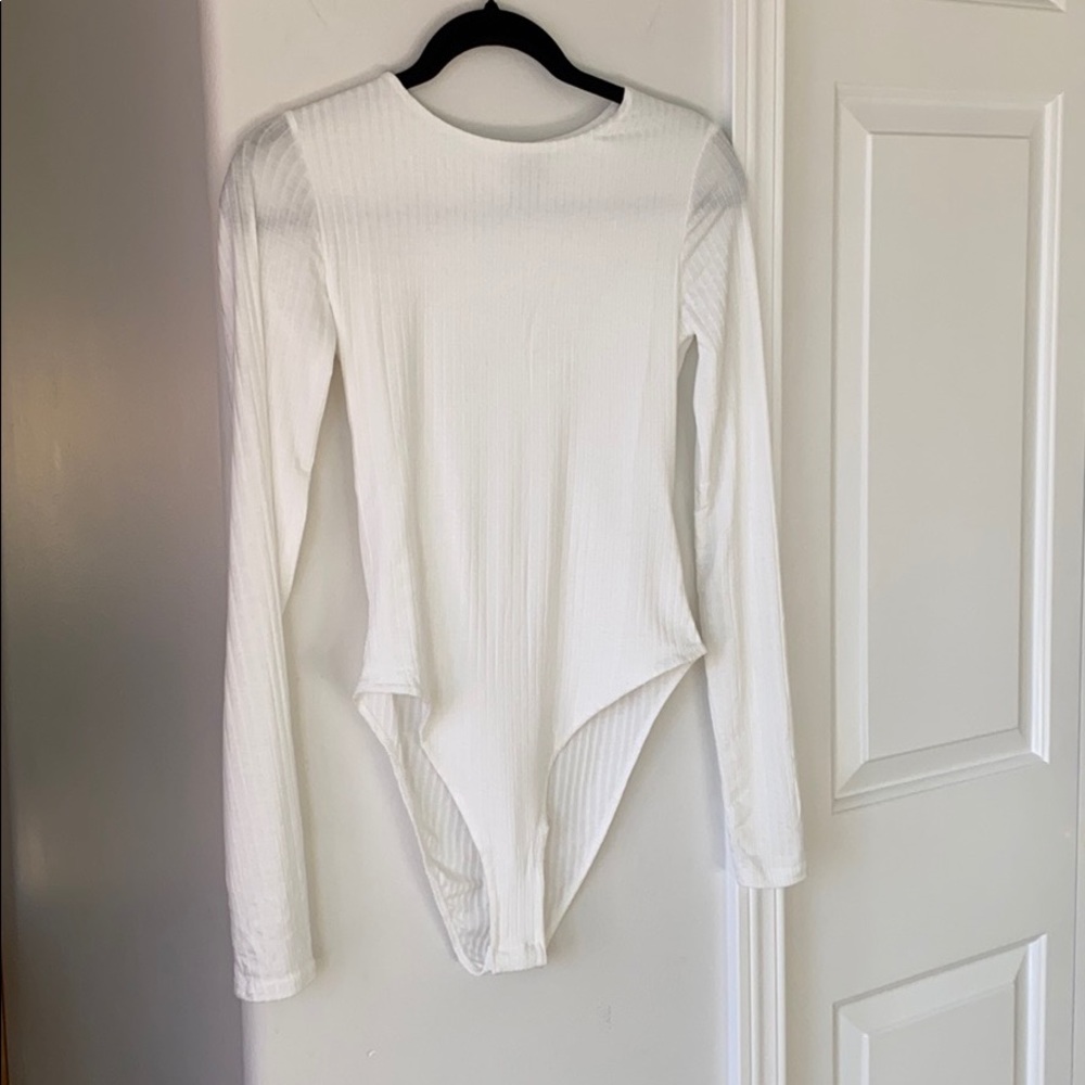 TIMELESS - White Round Neck Ribbed Classic Basic Bodysuit - Picture 6 of 6